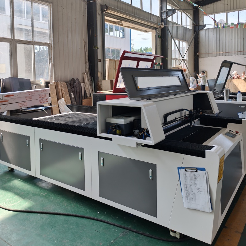 How Do CO2 Cutting Machines Achieve High3